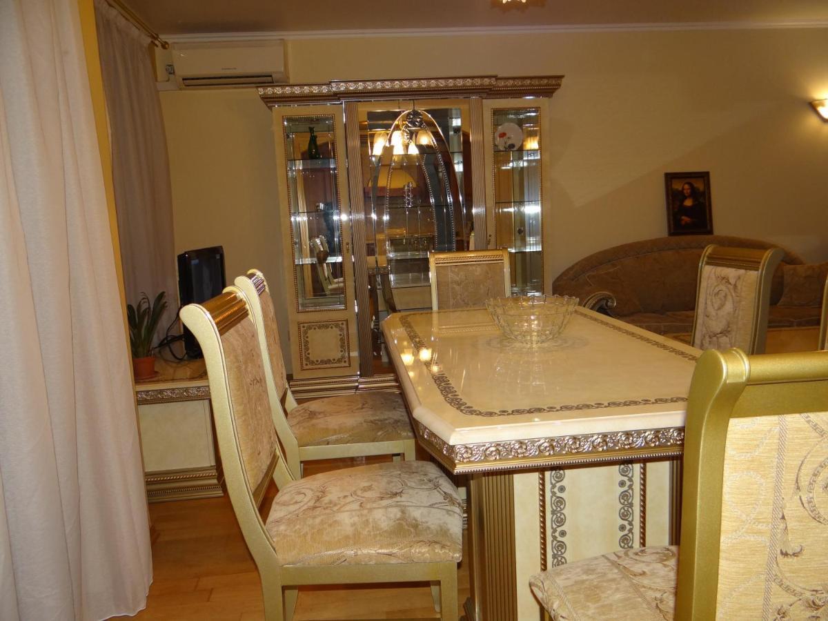 Luxury Versailles Apartments Center Opera Burgas ภายนอก รูปภาพ